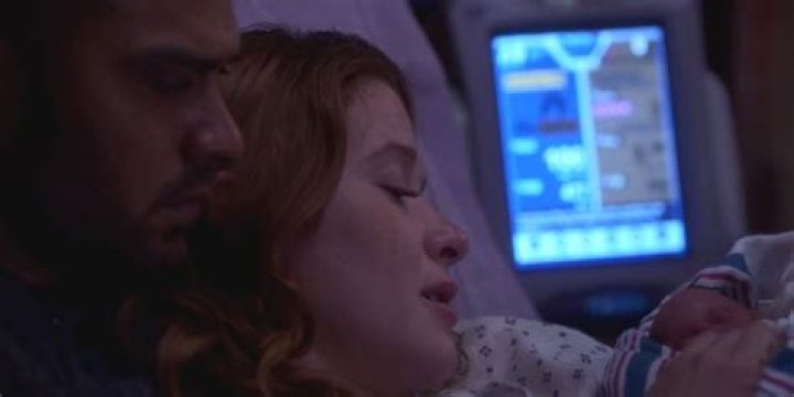 Does April Kepner’s second baby die?
