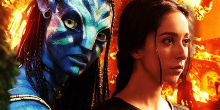Does Oona Chaplin have a boyfriend or she haven’t dated anyone yet? Know about her relationship with her parents