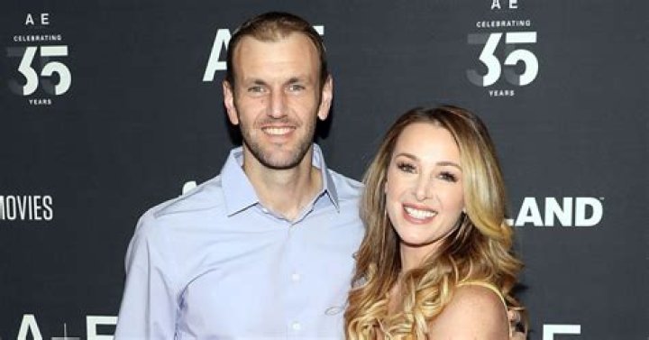 Doug Hehner and Jamie Otis are struggling with their marriage!