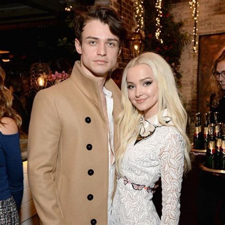 Dove Cameron has split from her boyfriend of four years, Thomas Doherty!