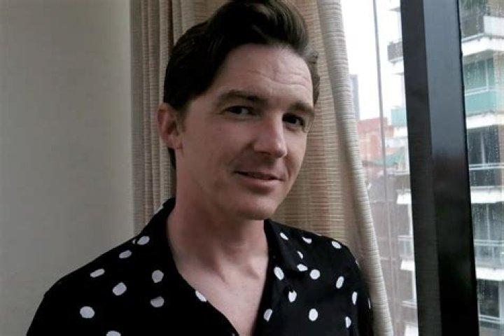 Drake Bell Net Worth - Wiki, Age, Weight and Height, Relationships, Family, and More