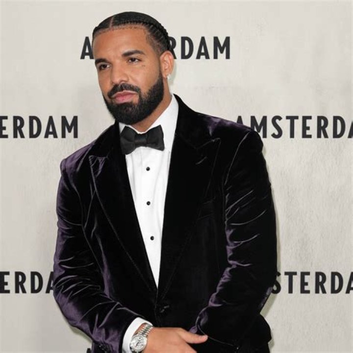 Drake Reveals His Type of Woman