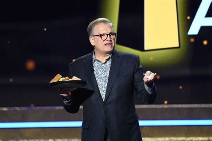 Drew Carey Buys Striking Writers’ Lunch Daily; George Clooney’s “Mediation Panel”