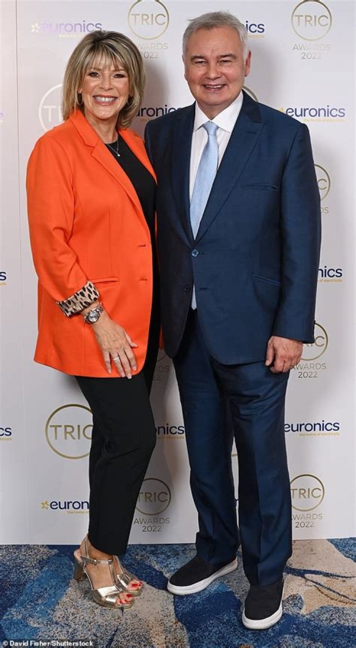 Eamonn Holmes Bio (Wiki) 