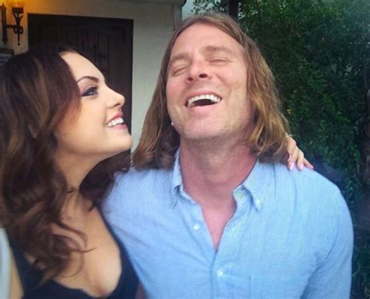 Elizabeth Gillies Dating, Boyfriend, Married, Affairs & Net worth
