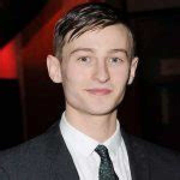 Elliott Tittensor Bio (Wiki) 