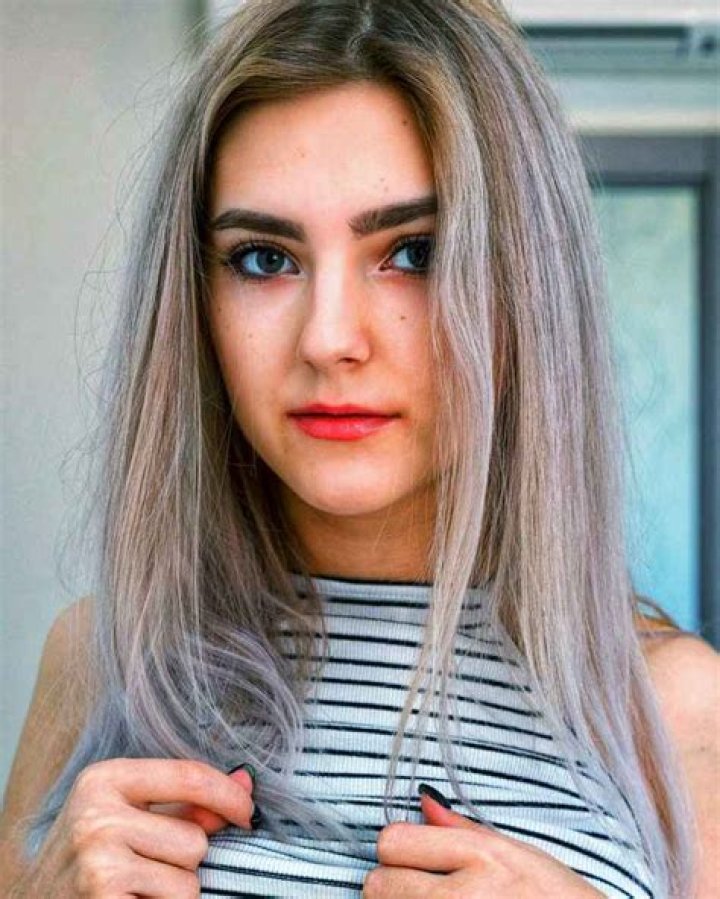 Emily Austin Bio (Wiki) 