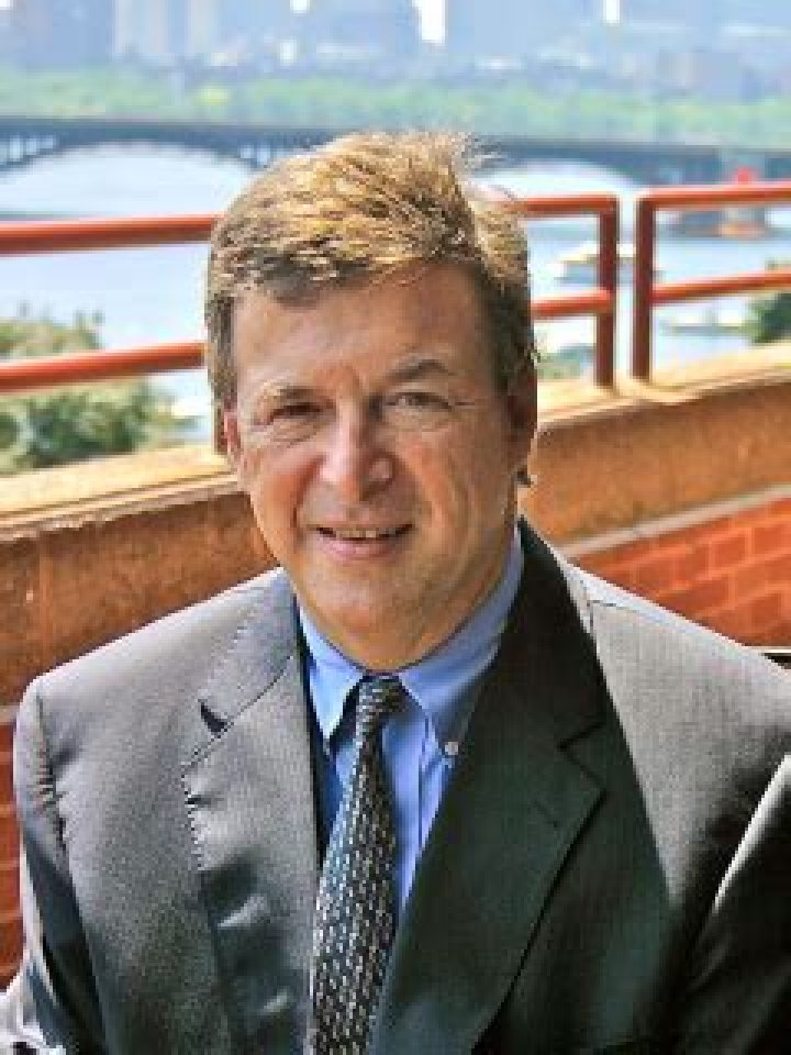 Eric MacLeish Bio (Wiki) 