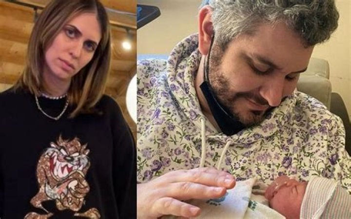 Ethan Klein Parents: Gary Klein, Donna Klein