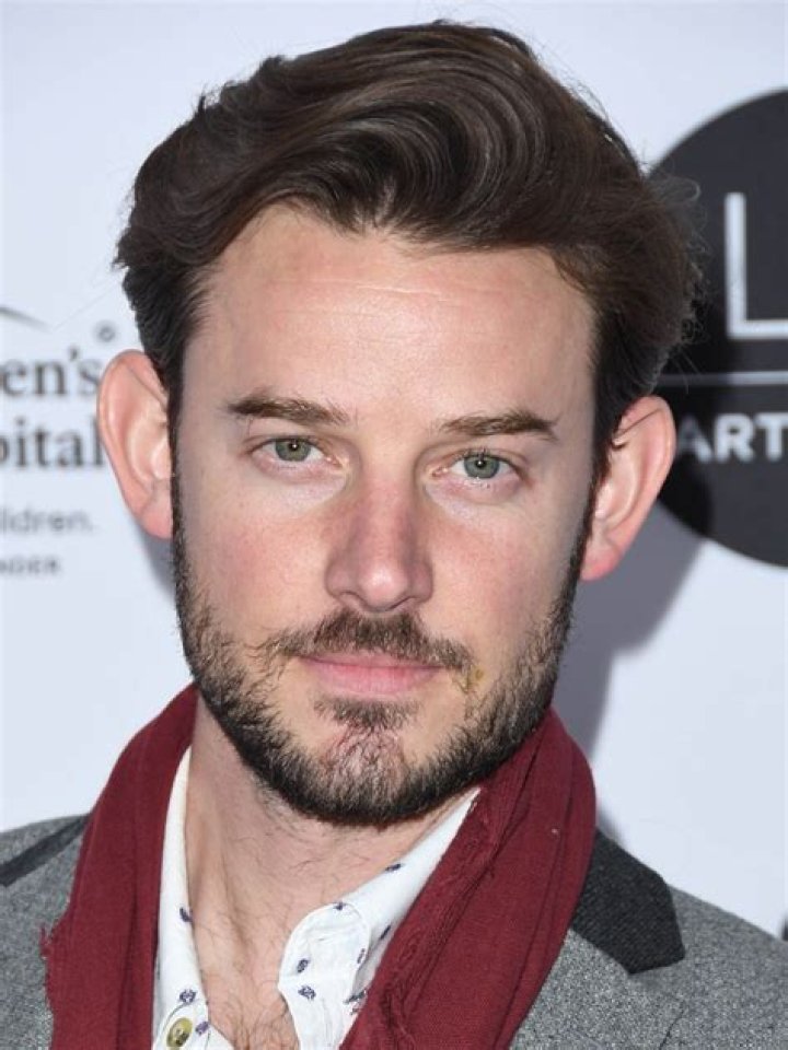 Evan Williams (actor) Bio (Wiki) 