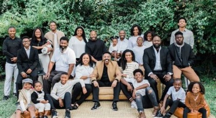 Evangelist Priscilla Shirer shares Three Children with her Longtime Husband Jerry Shirer!