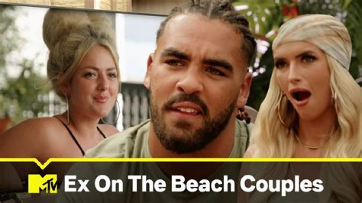Ex On The Beach Couples fans slam Shayla for not breaking up with Spari