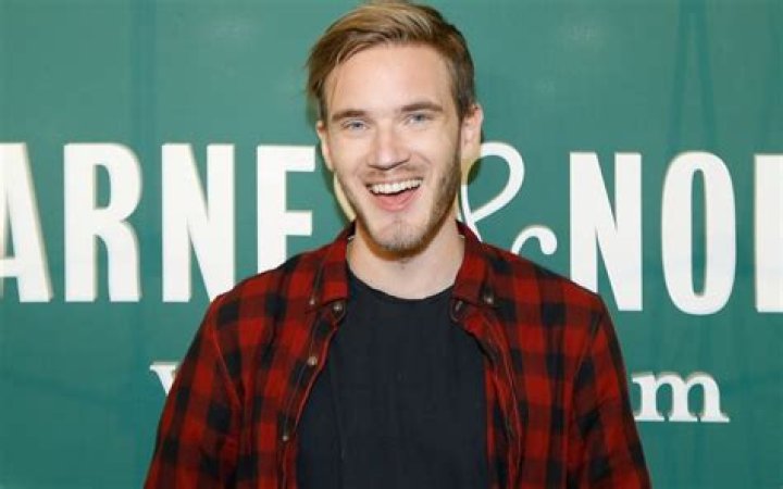 Felix Kjellberg Net Worth - Wiki, Age, Weight and Height, Relationships, Family, and More
