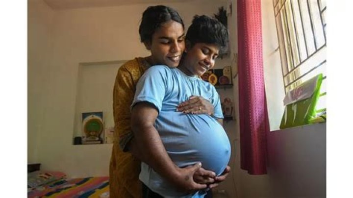 First Case in India! Indian Transgender Couple Ziya Paval and Zahhad Welcome a Baby Together a Month Early!
