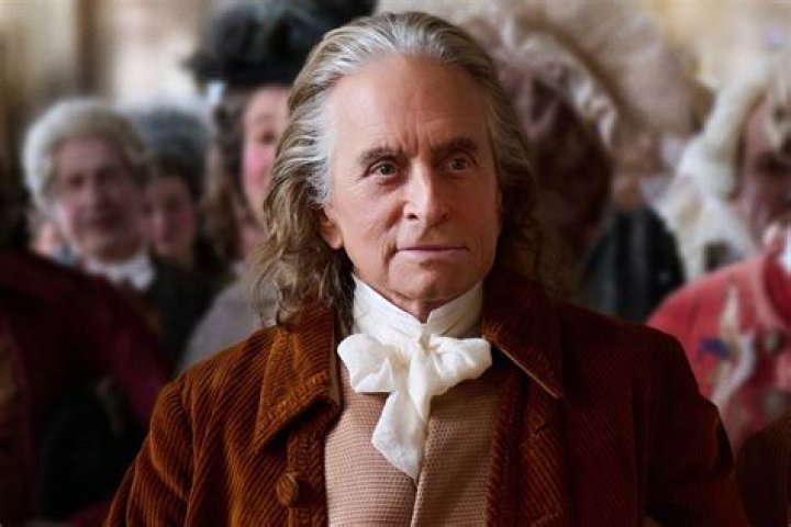 First look: Michael Douglas as Liberace & Matt Damon’s feathered wiglet