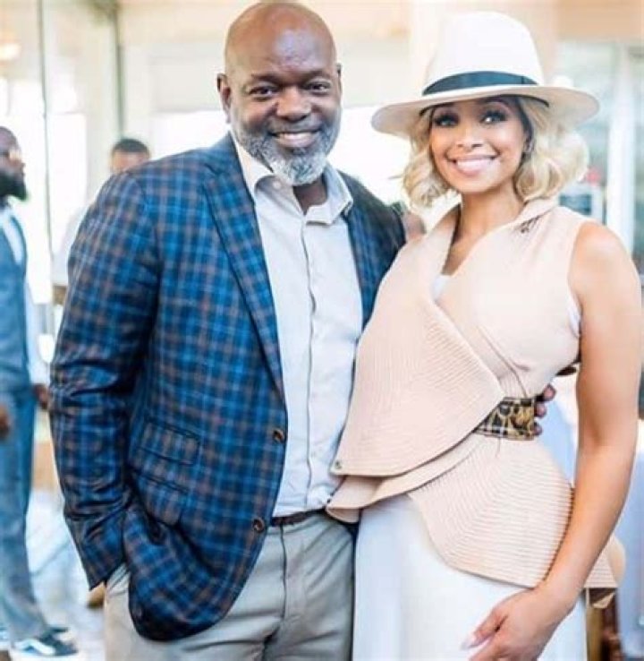 Former Dallas Cowboy Running Back, Emmitt Smith Married To Beauty Queen, Patricia Southall