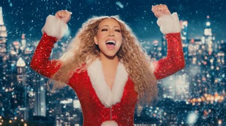 Former Nanny Sued Mariah Carey For The Unpaid Wages After Working With No Breaks!