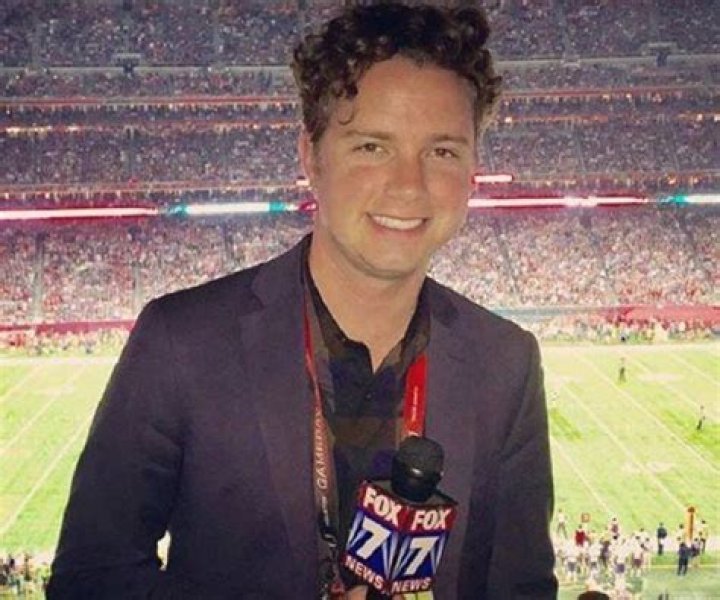 Fox 7 anchor Casey Claiborne is married to his wife Alice Claiborne.