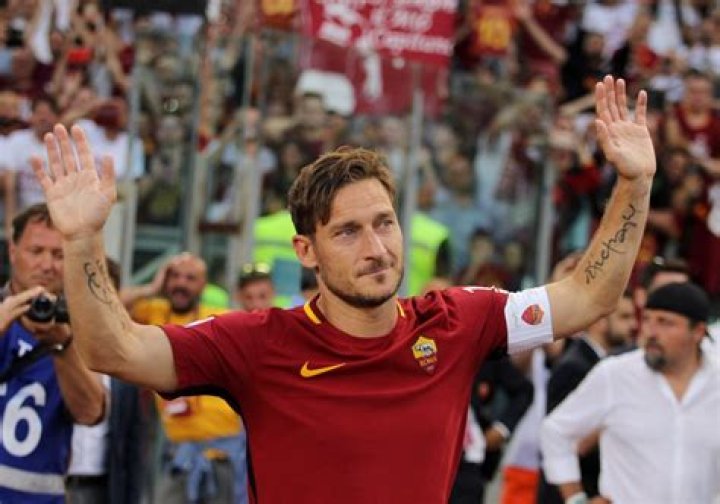 Francesco Totti Net Worth - Wiki, Age, Weight and Height, Relationships, Family, and More