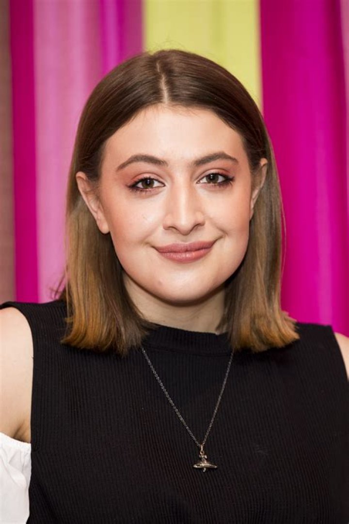 Georgia Groome Net Worth - Wiki, Age, Weight and Height, Relationships, Family, and More