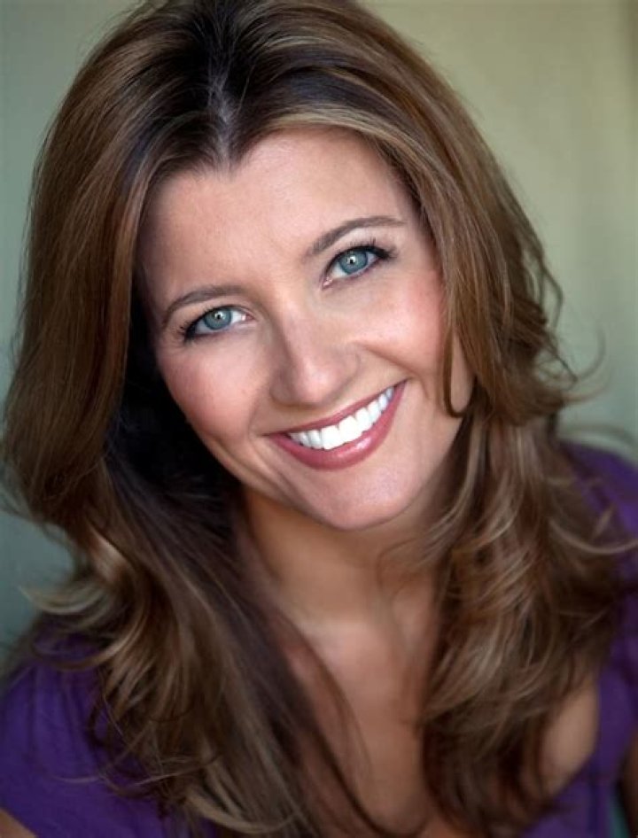 Heidi Fielek Bio (Wiki) 