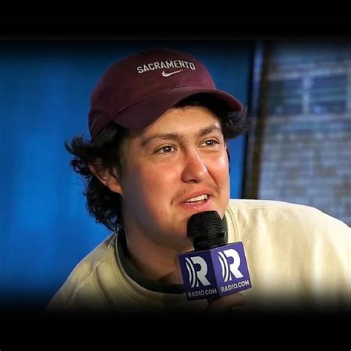Hobo Johnson Net Worth - Wiki, Age, Weight and Height, Relationships, Family, and More