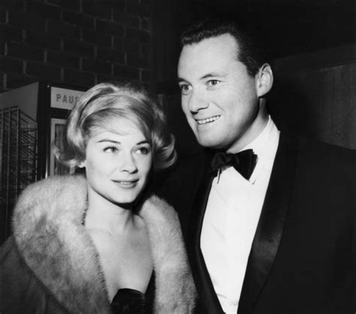 Hope Lange Net Worth - Wiki, Age, Weight and Height, Relationships, Family, and More