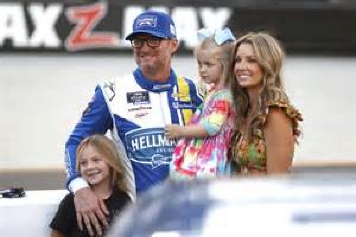 How did Amy Reimann and NASCAR star Dale Earnhardt meet? Read their love story and the influence of Amy on Dale’s life!