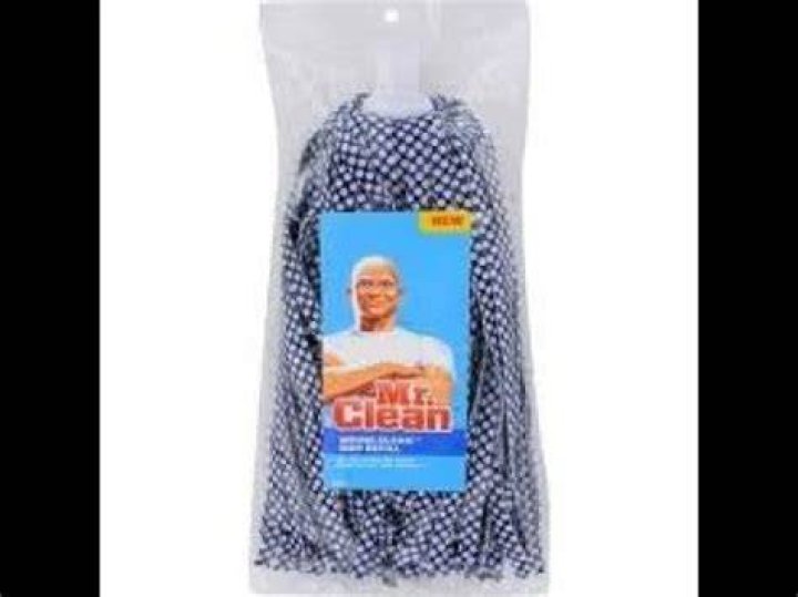 How do you change the mop head on a Mr Clean mop?