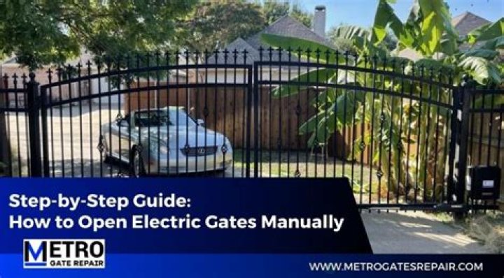 How do you manually open an auto gate?