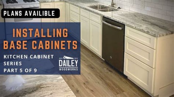 How much does it cost to install base cabinets?