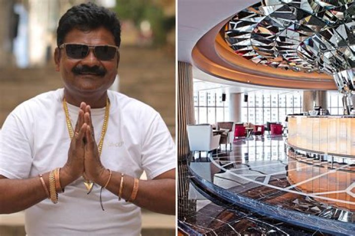 Internet comedian Just Sul-an engineer in day and a pimp at night, states his Instagram!
