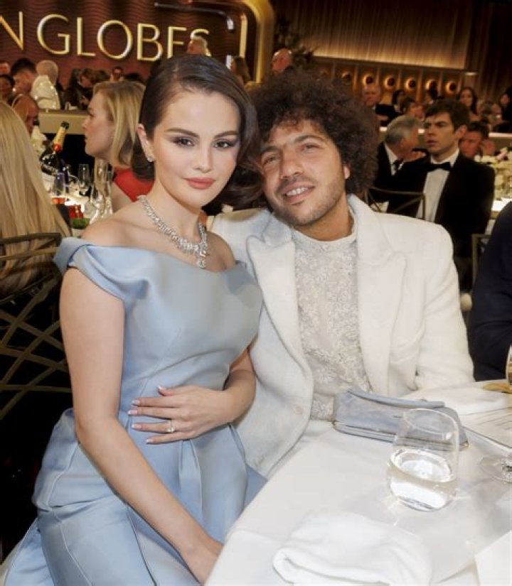 Is Isabella Gomez really dating her Secret Boyfriend? Find out all here with all her info!!