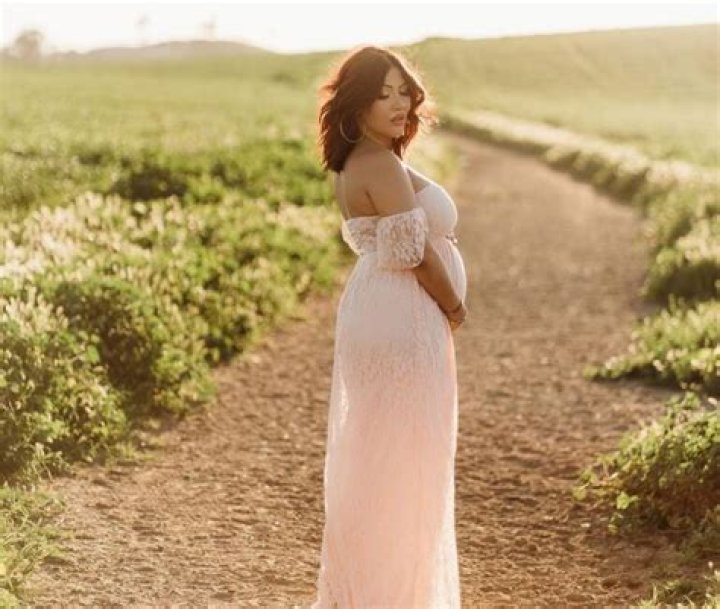 Is Raqc Pregnant? Baby Bump Photos Partner Age And Wikipedia Bio
