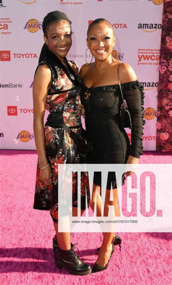 Is Sophia Hardison Dating? What Is Kadeem Hardison And Chante Moore Doing Now?