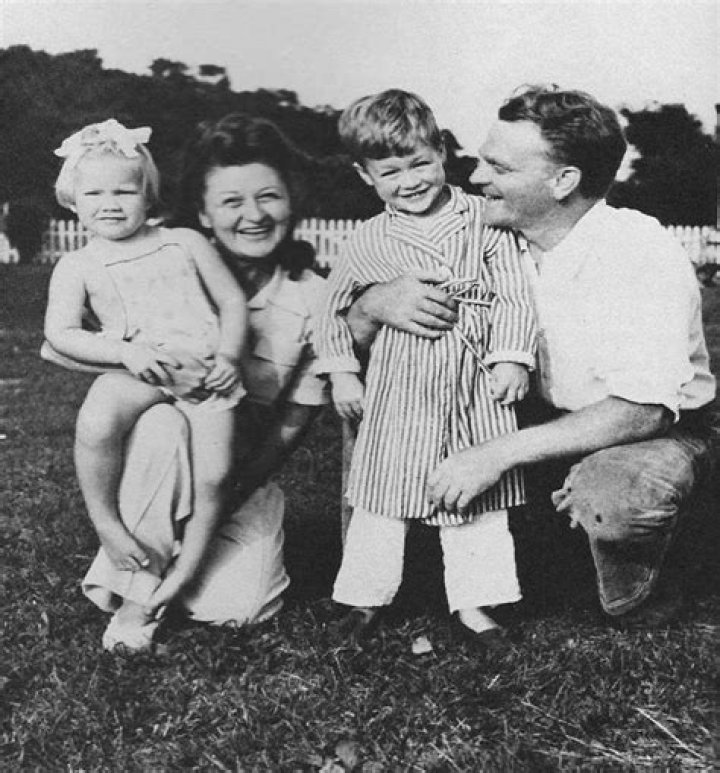 James Cagney - Trivia, Family, Bio