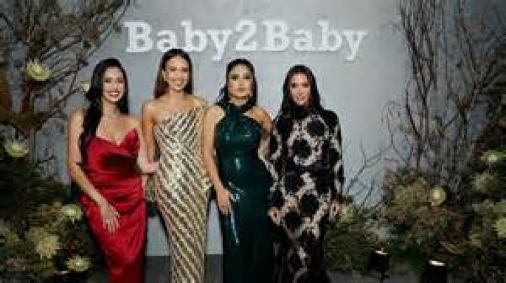Jeff Bezos only donated $500K at the Baby2Baby gala over the weekend