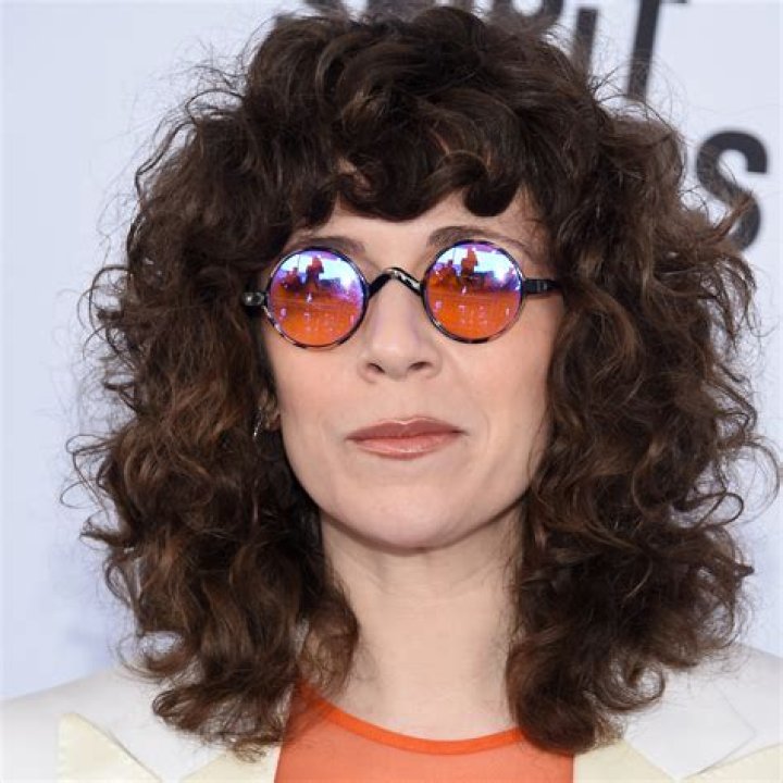 Jen Tullock Bio (Wiki) 