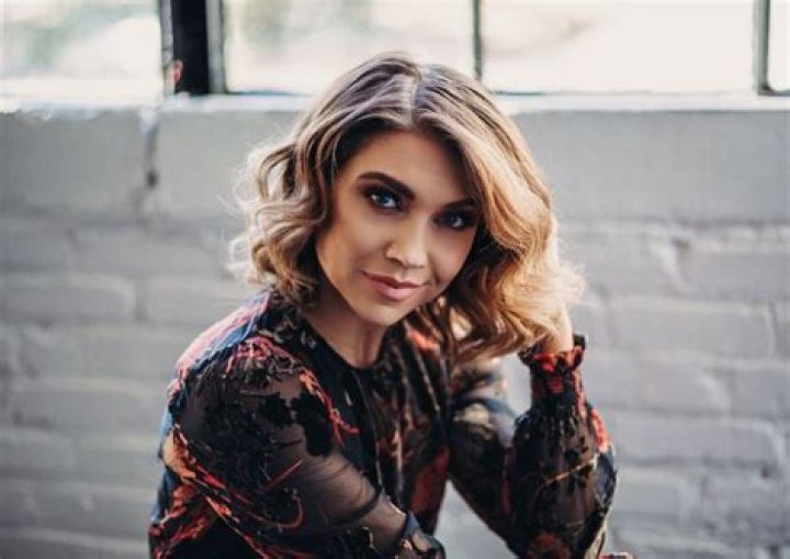 Jenna Michelle Johnson Bio (Wiki) 