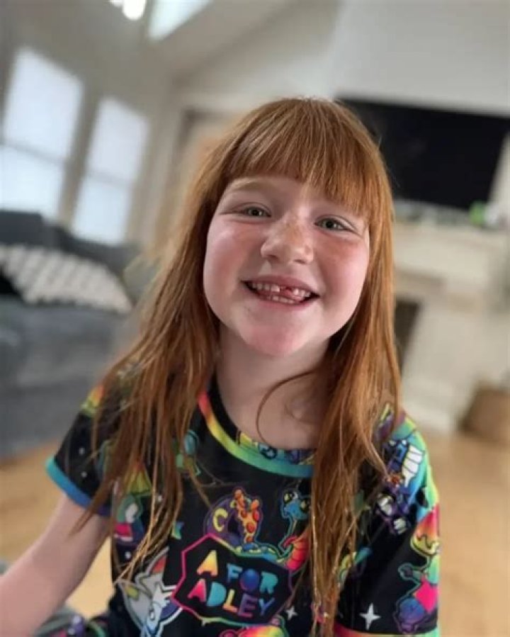 Jenny McBride - Age, Family, Bio