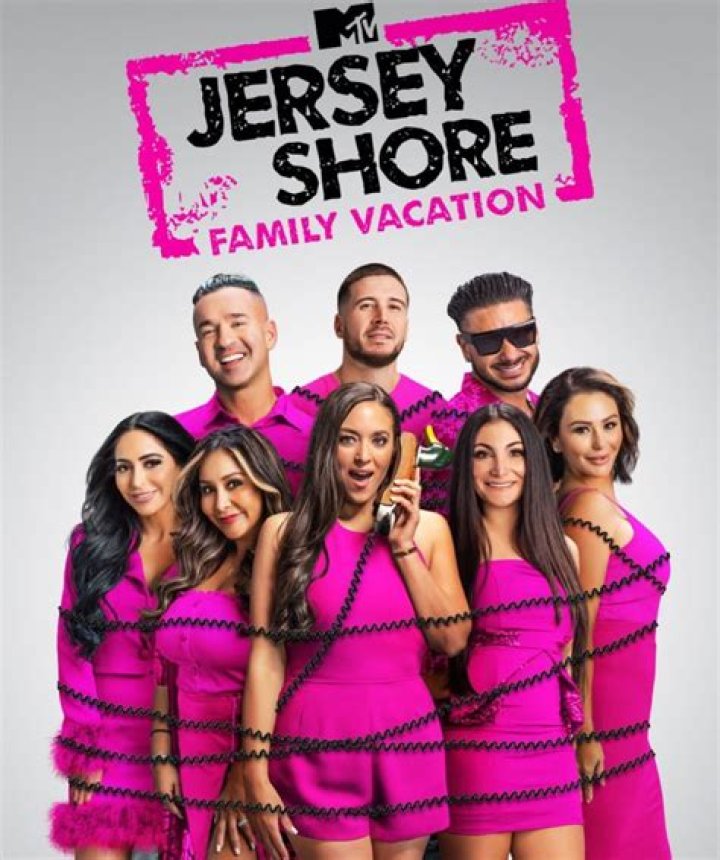 Jersey Shore’s Ronnie Ortiz-Magro’s Friends could not see him single! Who is he dating now?