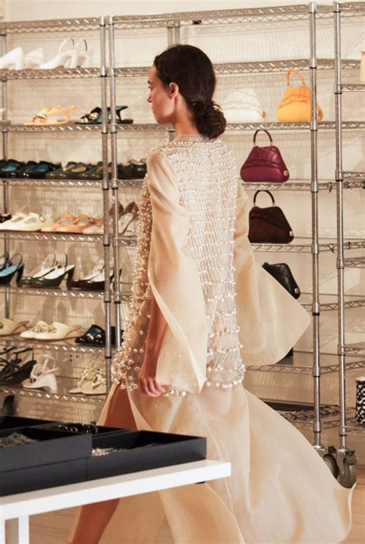 	Jessica Alba in leather & lace Tory Burch at the Met Gala: sexy or predictable?	