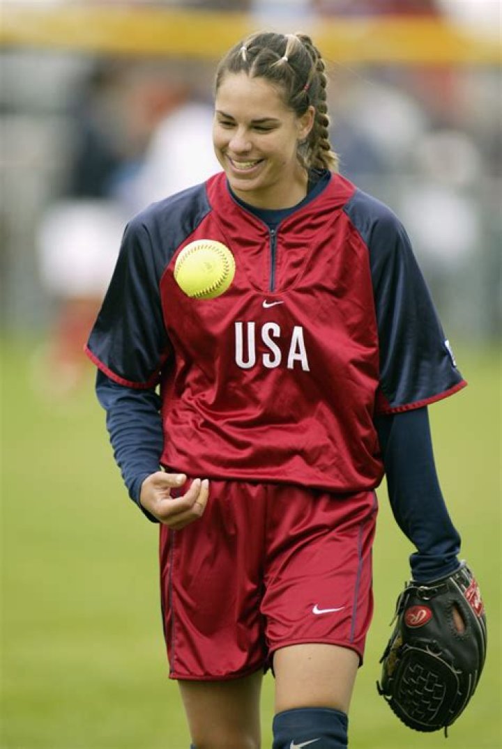 Jessica Mendoza Net Worth - Wiki, Age, Weight and Height, Relationships, Family, and More