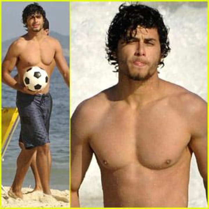 Jesus Luz shirtless