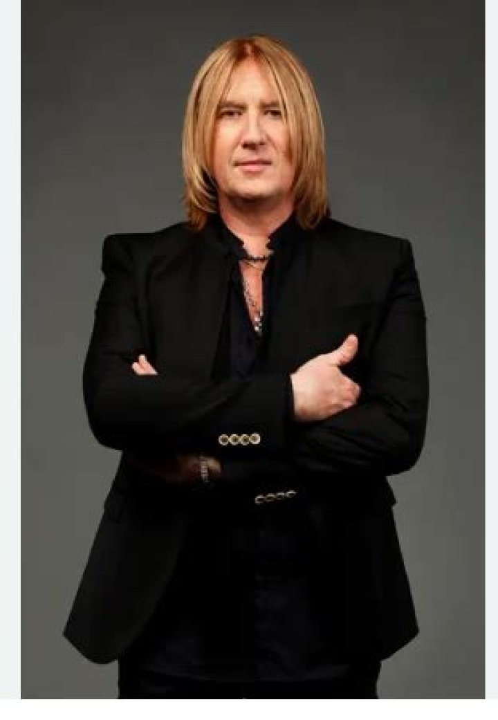 Joe Elliott Bio (Wiki) 
