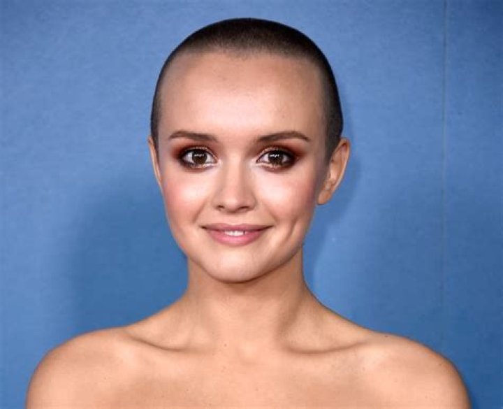 Joey King, 19: ‘Every woman should shave her head at least once,’ it’s empowering