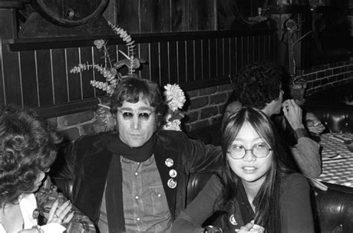 John Lennon’s Ex May Pang Revealed that She Cried the First Time They Slept Together!