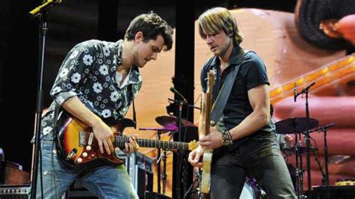 John Mayer and Katy Perry’s Romantic Duet on Stage