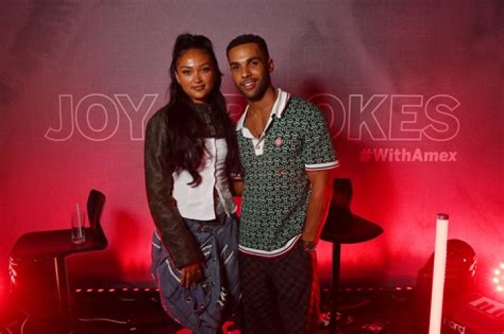 Joy Crookes Net Worth - Wiki, Age, Weight and Height, Relationships, Family, and More