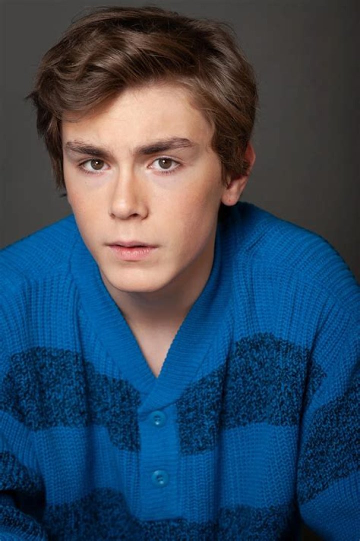 Julian Hilliard Bio (Wiki) 